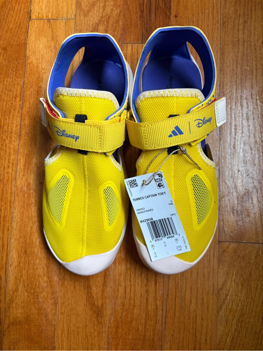 NWT Kids Adidas Disney Terrex Captain Toey 2.0 sandals size US 3 UK 3